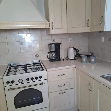 Sunhouse Appartamento Tripótamos